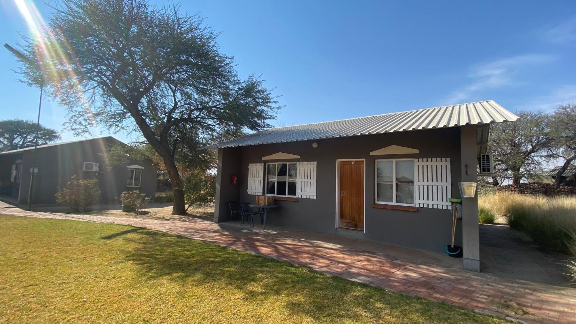 Out Of Nature Country Lodge Windhoek Esterno foto