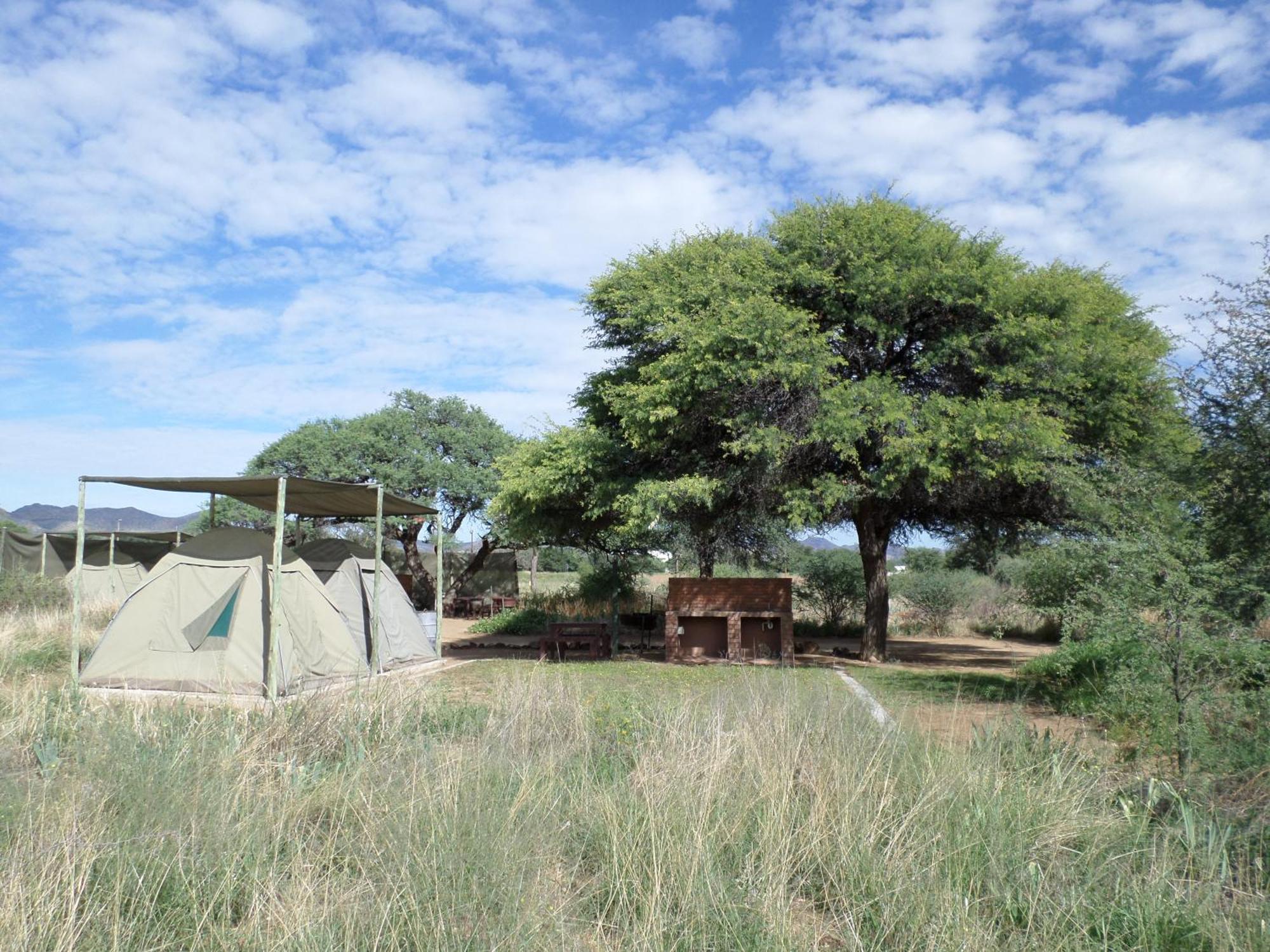 Out Of Nature Country Lodge Windhoek Esterno foto