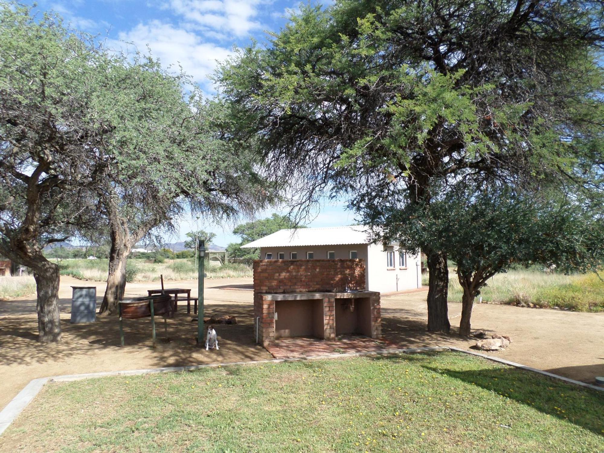 Out Of Nature Country Lodge Windhoek Esterno foto
