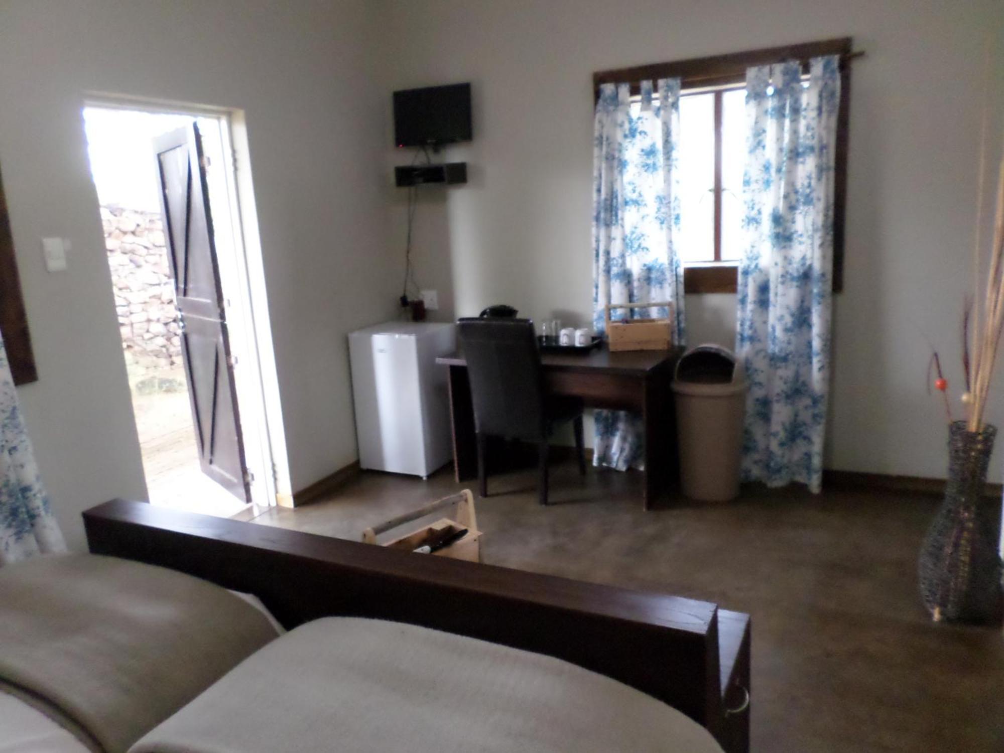 Out Of Nature Country Lodge Windhoek Esterno foto