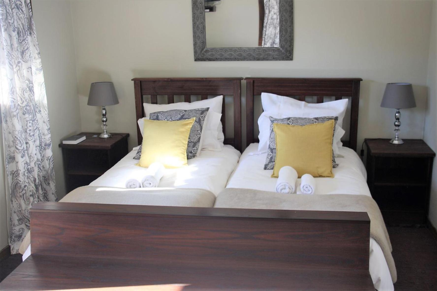 Out Of Nature Country Lodge Windhoek Esterno foto