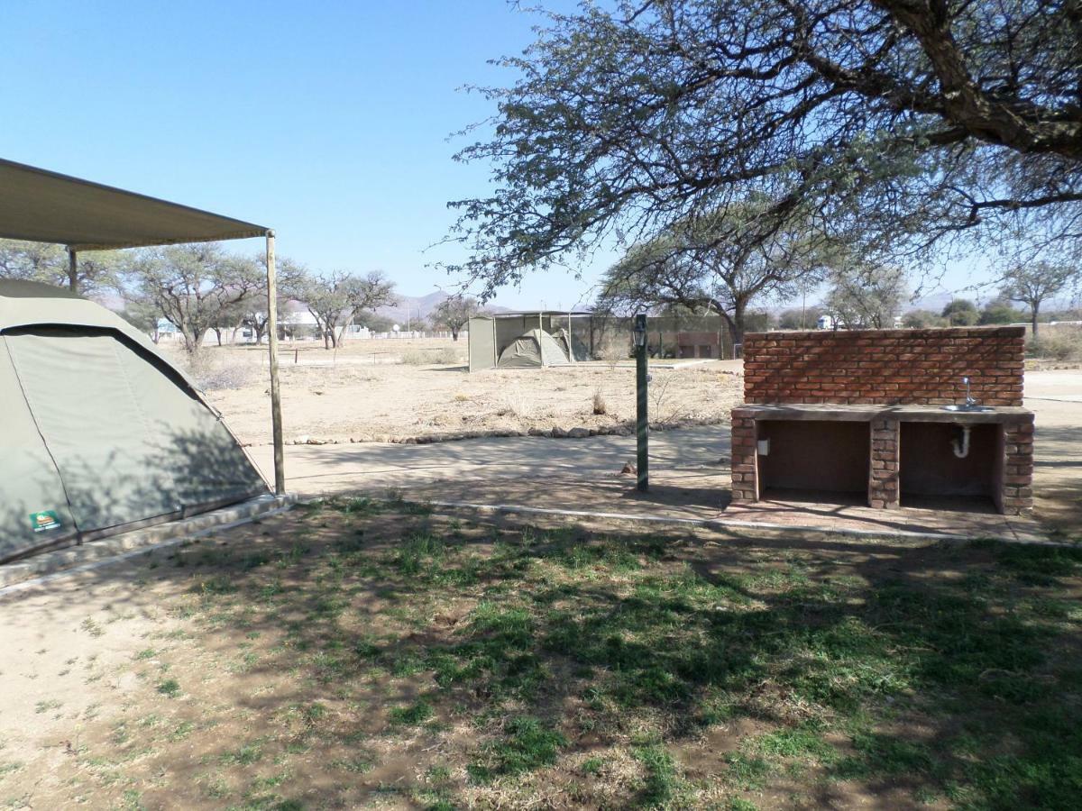 Out Of Nature Country Lodge Windhoek Esterno foto