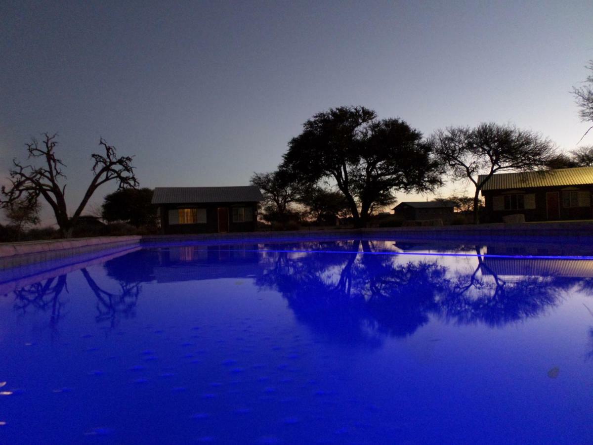 Out Of Nature Country Lodge Windhoek Esterno foto