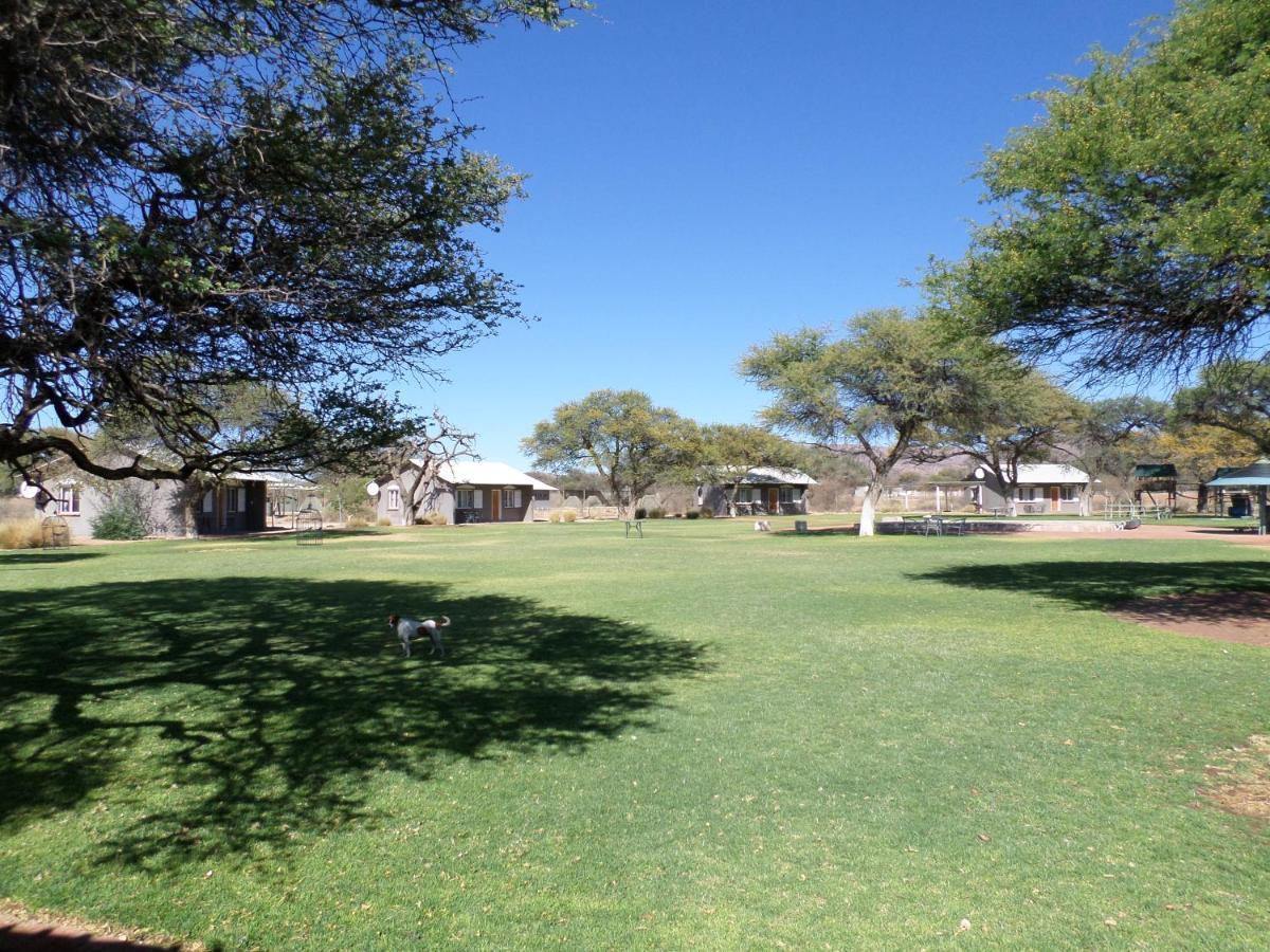 Out Of Nature Country Lodge Windhoek Esterno foto